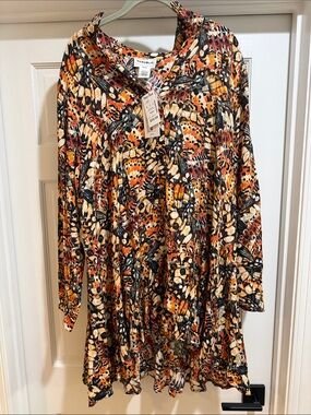 For The Republic Woman Floral-Abstract Tunic Dress in Multicolor 2X